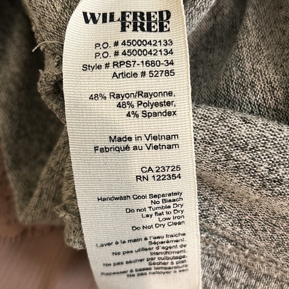 Aritzia Wilfred Free Flavia Heather Gray Long Sleeve Wrap Crop Top Baby Tee - XS - Picture 11 of 13